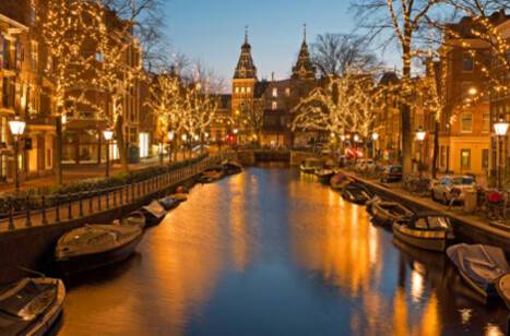 Amsterdam canal at Christmas