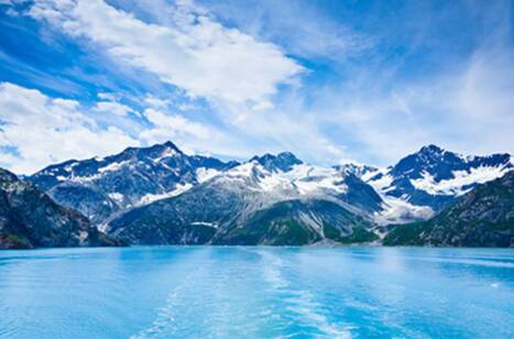 The view of Glacier Bay from a cruise ship on the water