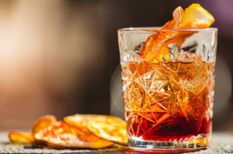 Which cruise ships have the best cocktail bars? | ROL Cruise Blog