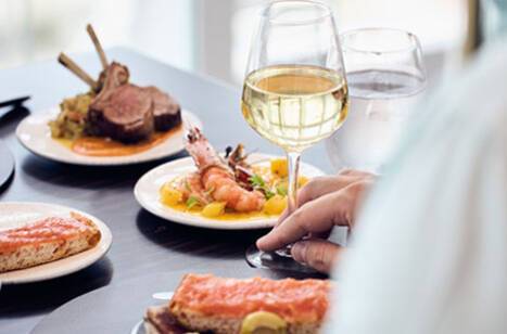 P&O Cruises Dining Guide: What to Expect Onboard | ROL Cruise