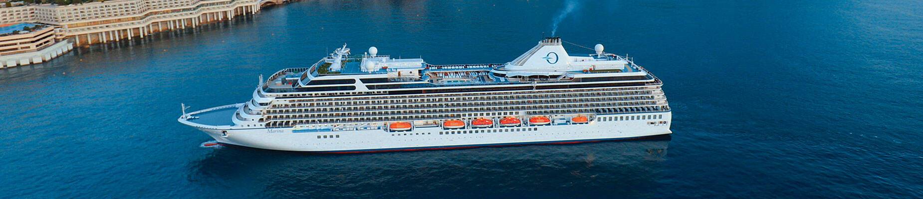 Marina sailing into port