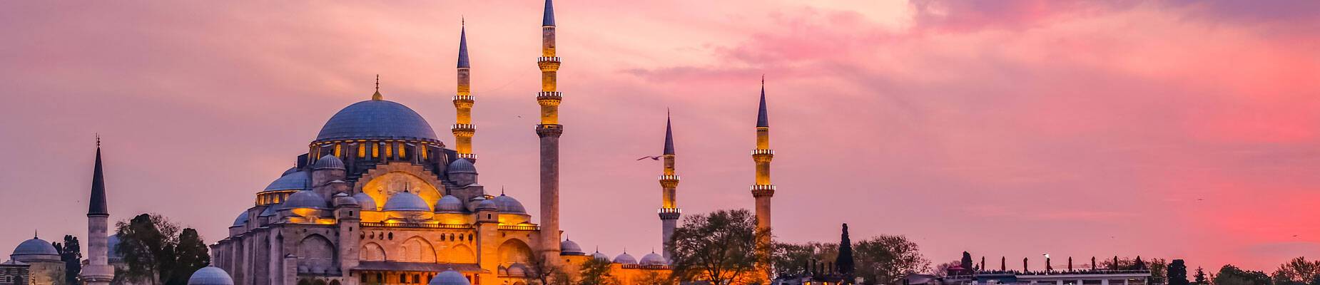 Panoramic image of the sunset in Istanbul, Turkey