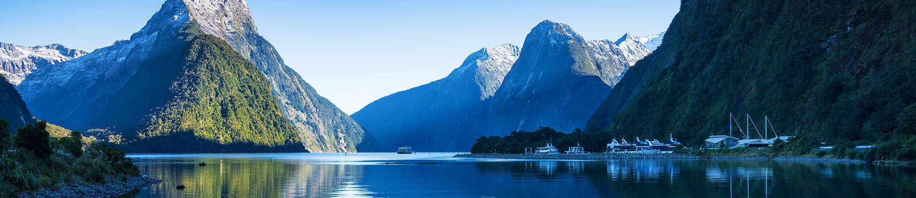 The view of Milford Sound in New Zealand