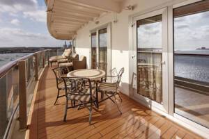 Grand Suite Balcony, Queen Elizabeth, Cunard