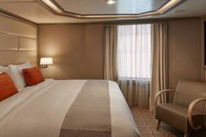 Royal Suite, Silver Moon