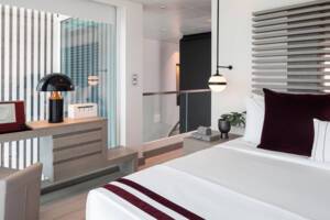 Edge Villa bedroom, Celebrity Ascent