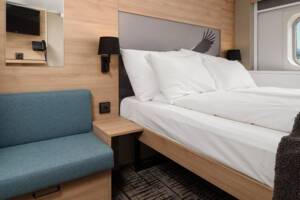 Polar Outside (N2D), Kong Harald