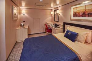 Britannia Single Inside, Queen Victoria, Cunard