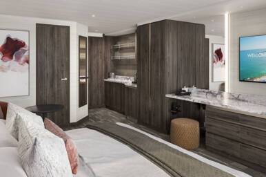 The Haven Courtyard Penthouse, Norwegian Epic