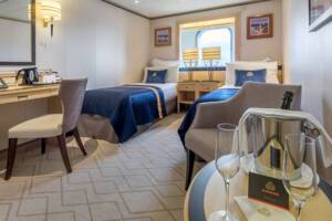 Britannia Oceanview Bedroom, Queen Mary 2, Cunard