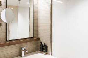 Expedition  Suite ME, Bathroom, HX Expedition