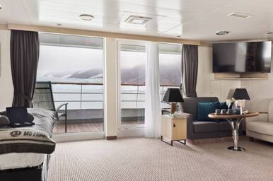 Expedition Grand Suite (MG) Living Area, MS Fram, HX