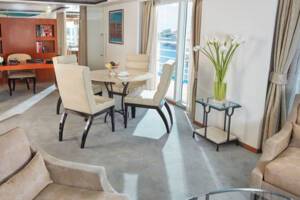Grand Suite Living, Seven Seas Voyager