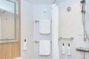 Outside Cabin (J2D), Bathroom, MS Spitsbergen