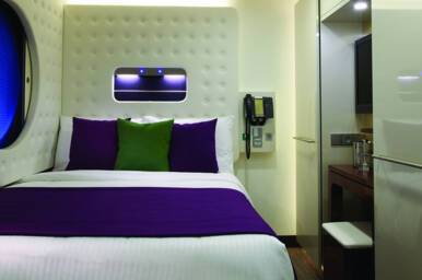 Studio Inside Stateroom, Norwegian Breakaway