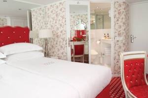 Deluxe Stateroom, River Queen, Uniworld
