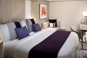 Deluxe Inside Stateroom, Celebrity Apex