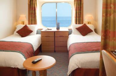 Large Obstructed View Bedroom, Aurora, P&O Cruises - Image based on an Outside cabin, configuration will differ