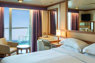 Outside (Obstructed View) Bedroom (King-Size Bed Configuration), Ventura, P&O Cruises - Image based on a Balcony, configuration may differ
