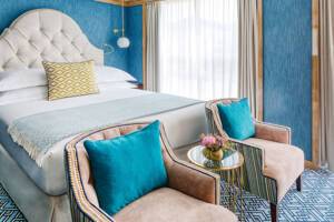 Suite, S.S. São Gabriel, Uniworld