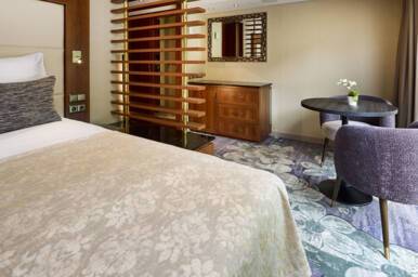 Deluxe Suite, Diamond Deck, MS Lord Byron, Riviera Travel