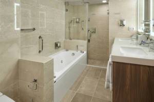 Neptune Suite Bathroom, Rotterdam