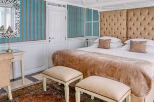 Royal Suite Bedroom, River Tosca, Uniworld