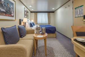 Britannia Oceanview Living Area, Queen Elizabeth, Cunard - Image based on an EF grade, configuration may differ