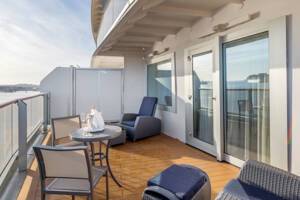 Queen Suite Balcony, Queen Victoria, Cunard