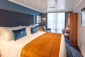 Britannia Balcony Bedroom, Queen Anne, Cunard