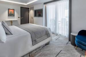 Grand Suite Bedroom, Queen Anne, Cunard