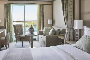 Classic Veranda Suite