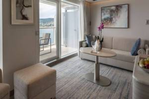 Premium Veranda Suite Living Area