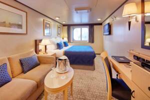 Britannia Oceanview (Obstructed View), Queen Victoria, Cunard - Image based on a FB grade, configuration may differ