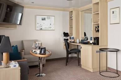 Expedition Grand Suite (MG) Living Area, MS Fram, HX