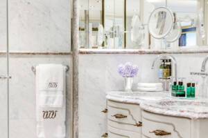 Suite Bathroom, S.S. Maria Theresa, Uniworld