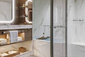 Medallion Suite Bathroom