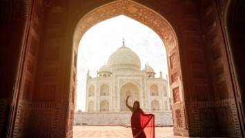 View CruiseIndian Golden Triangle & Sacred GangesDeal