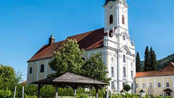 View CruiseDelightful Danube & Prague - Prague to BudapestDeal