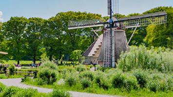 View CruiseWestern Front ExplorerDeal