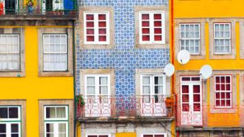 View Cruise2027 No-Fly Southern Cruise BreakDeal