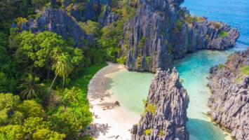 View CruiseExclusive 2027 Far East Discovery & Philippines Land TourDeal