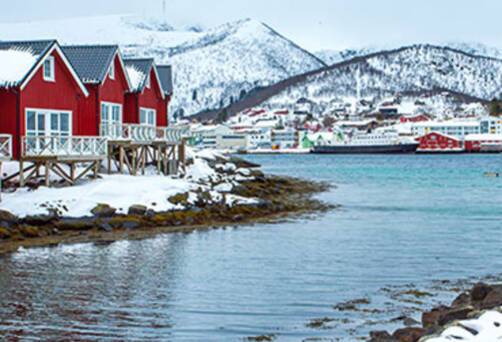 A panoramic view of snowy Stokmarknes