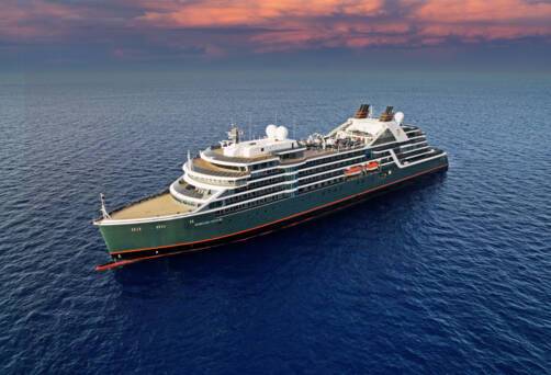 Seabourn Venture at sea