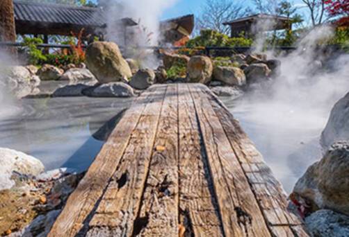 Oniishibozu Jigoku hot spring in Beppu