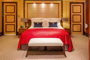 Duplex Suite Bedroom, Queen Mary 2, Cunard