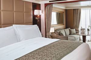 Seven Seas Navigator Penthouse Suite, Regent Seven Seas