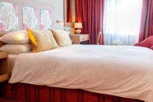 Superior Ocean View Cabin Bedroom, Balmoral, Fred. Olsen Cruise Lines