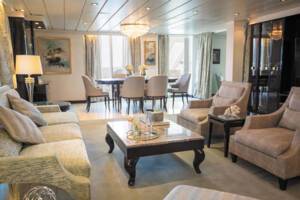 Signature Suite Living Area, Seven Seas Mariner
