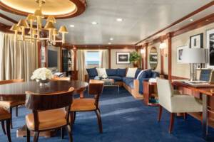 Owner's Suite Living, Marina, Oceania Cruises